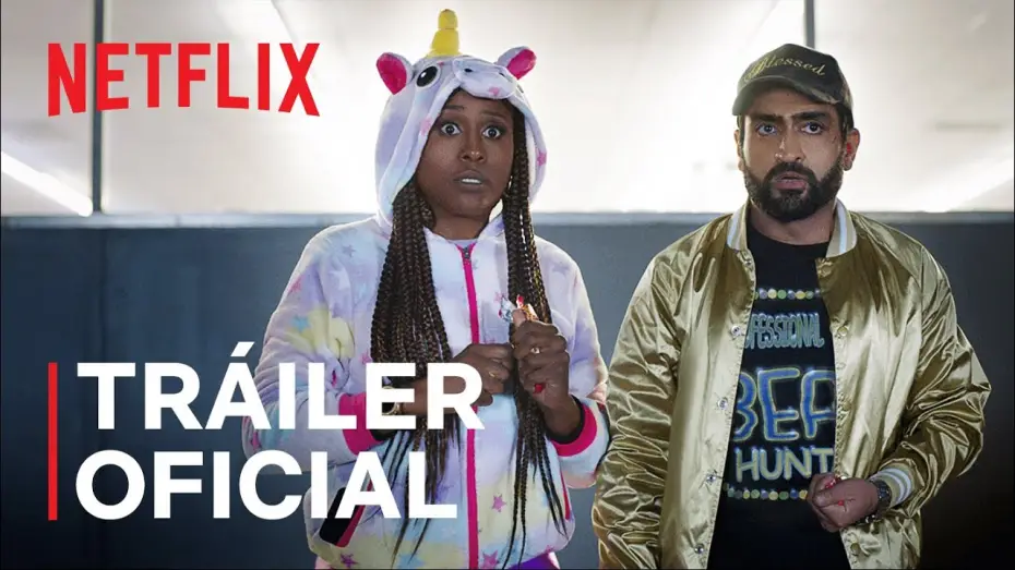 Видео к фильму Сладкая парочка — Los tortolitos (en ESPAÑOL) | Issa Rae y Kumail Nanjiani | Tráiler oficial | Netflix España