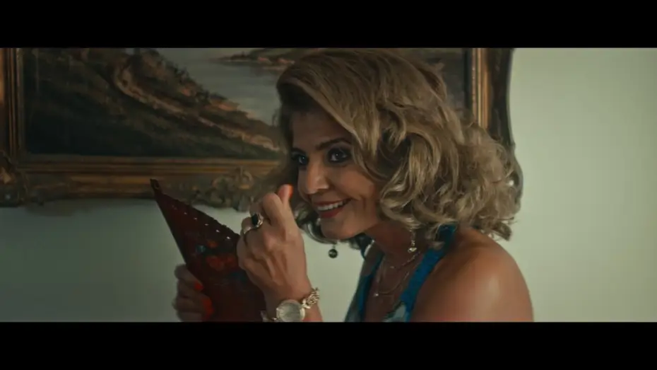 Видео к фильму Кушетка в Тунисе — ARAB BLUES clip | BFI London Film Festival 2019