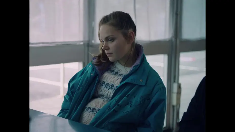 Видео к фильму Соле — SOLE - Clip - Lena