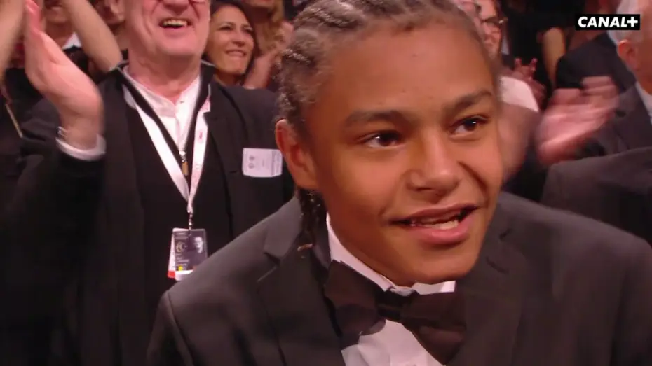 Видео к фильму Отверженные — Réactions de fin de projection du film Les Misérables - Cannes 2019