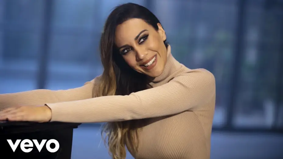 Видео к фильму Salir del ropero — Mónica Naranjo: «Tú y yo y el loco amor»