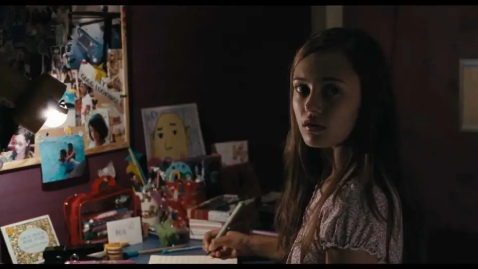 Видео к фильму Пожиратели — Intruders - Trailer italiano ufficiale