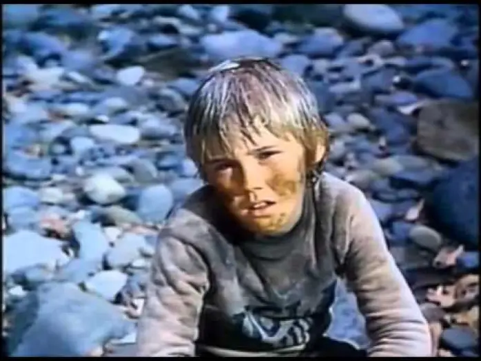 Видео к фильму Землянин — Clip