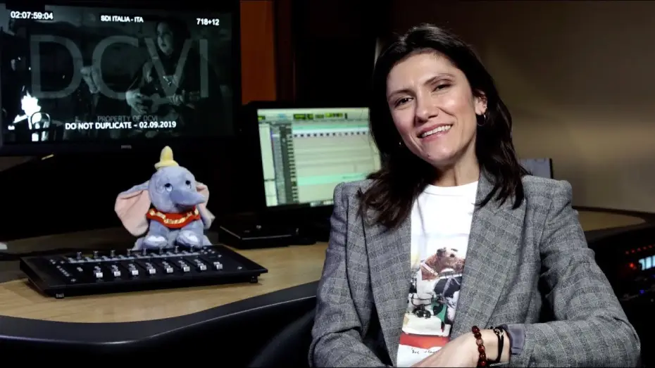 Видео к фильму Дамбо | Dumbo - Backstage con Elisa