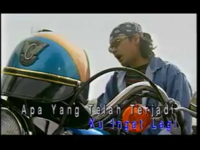 Видео к фильму Tragedi Oktober — AWIE WINGS | TRAGEDI OKTOBER | LAGU HIT SEPANJANG MASA