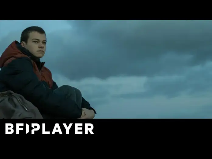 Видео к фильму Границы округа — Mark Kermode reviews County Lines (2020) | BFI Player