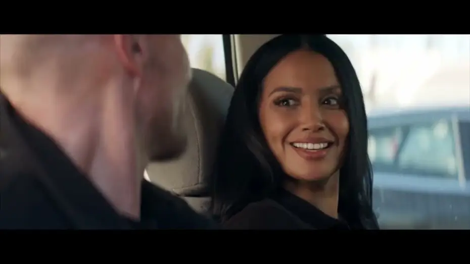 Видео к фильму Вне закона — Más allá de la ley   2019   Tráiler Español