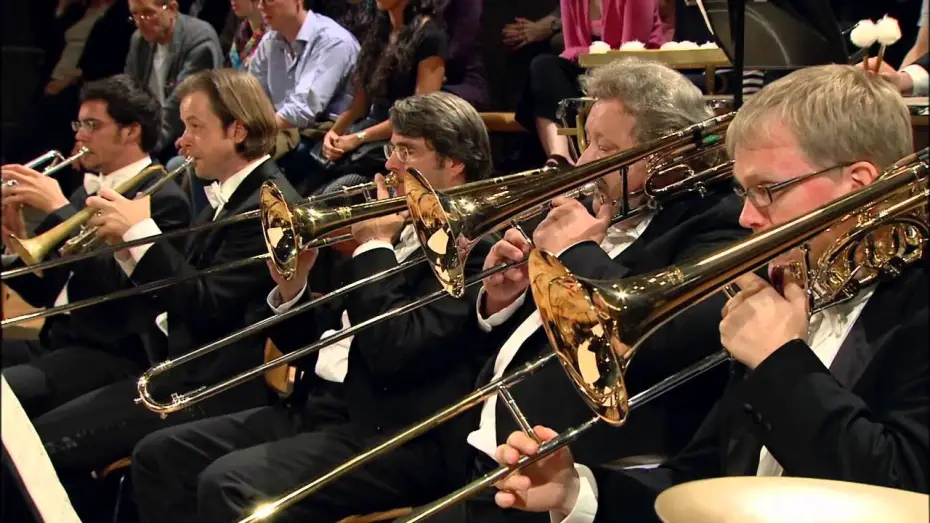 Видео к фильму Bruckner: Symphony No. 6 — Anton Bruckner Symphony No. 6 in A major - Daniel Barenboim and Staatskapelle Berlin