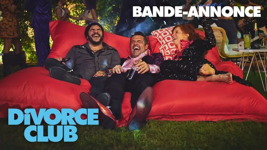 Видео к фильму Клуб холостяков — DIVORCE CLUB - Bande Annonce [VF]