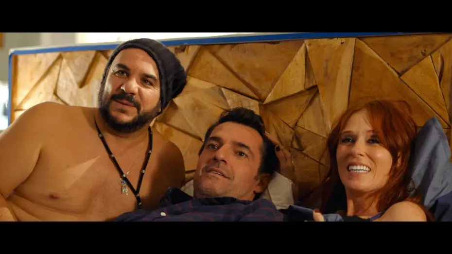 Видео к фильму Клуб холостяков — El club de los divorciados - Trailer español (HD)