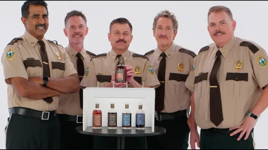Видео к фильму Суперполицейские 3 — Syrup Shenanigans