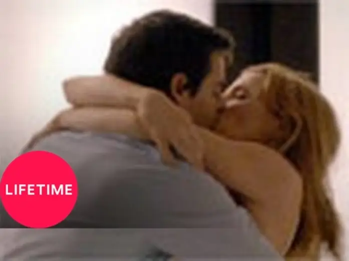 Видео к фильму Лгать, чтобы быть идеальной — Lying to Be Perfect: Preview | Lifetime