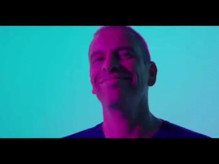 Видео к фильму Самая безумная свадьба | Qu'est-ce qu'on a encore fait au Bon Dieu ? - Le Clip avec Medi Sadoun