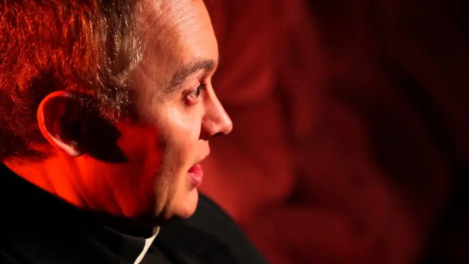 Видео к фильму Одержимая — DEVIL INSIDE vu par Monseigneur Laurent Bernard
