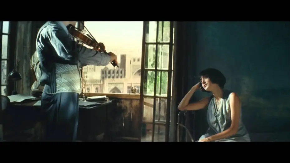Видео к фильму Цыплёнок с черносливом — POULET AUX PRUNES - Bande Annonce VF