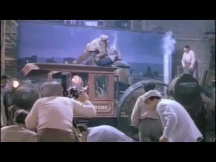 Видео к фильму Поющие под дождём | Du sollst mein Gl&uuml;cksstern sein (Singin' in the Rain)