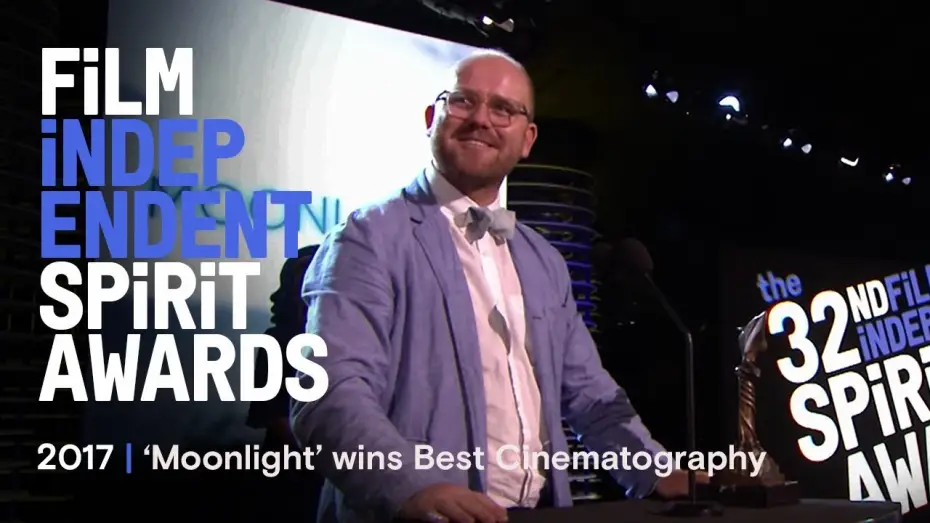 Видео к фильму Лунный свет | MOONLIGHT wins Best Cinematography at the 2017 Film Independent Spirit Awards