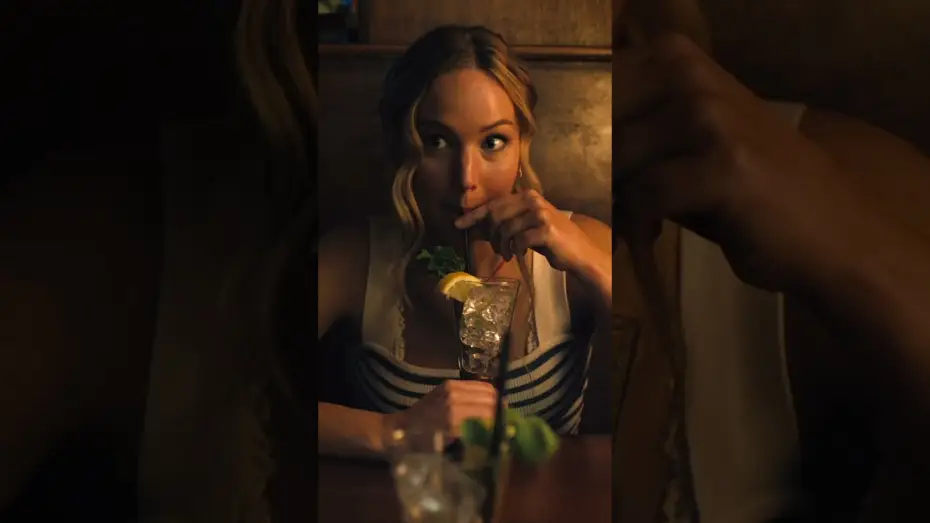 Видео к фильму Без обид | Jennifer Lawrence como nunca la hab&iacute;as visto antes