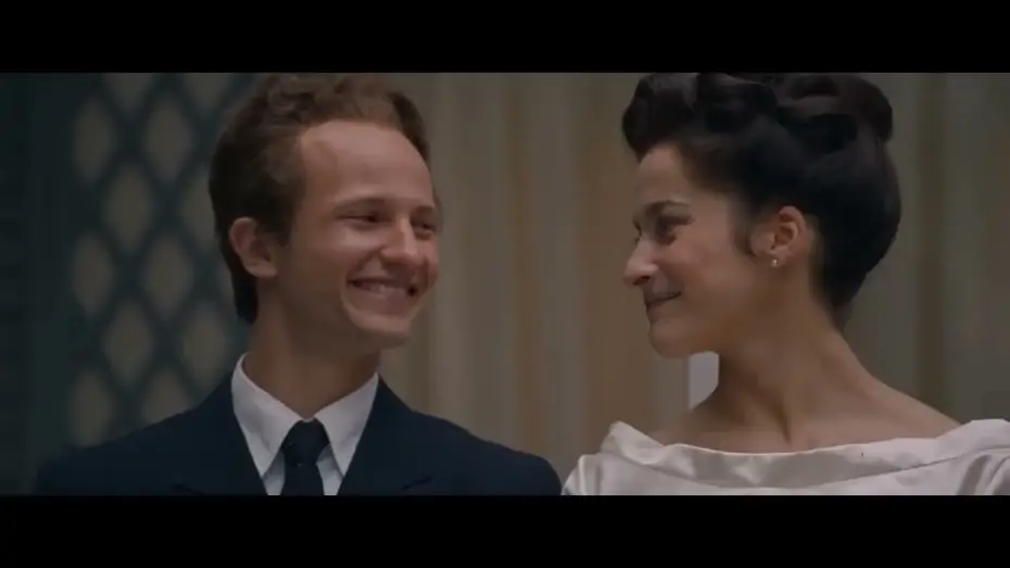 Видео к фильму Симона: Путешествие века — "Simone Veil - La donna del secolo", Trailer Ufficiale | Wanted Cinema