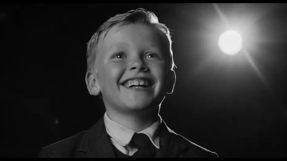 Видео к фильму Белфаст — Belfast - Nuovo Trailer