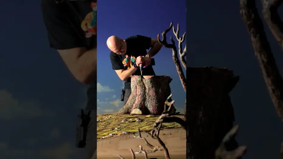 Видео к фильму Ведьмин лес — Behind-the-Scenes: The Council Tree Reveal