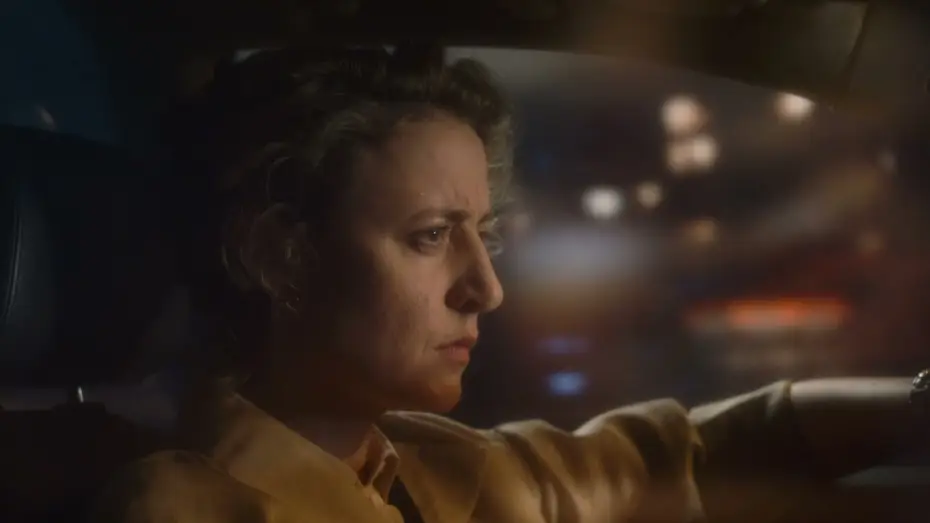 Видео к фильму Я создан для тебя — ICH BIN DEIN MENSCH - ab 1. Juli 2021 im Kino - Filmclip "Auto" - automatische UT