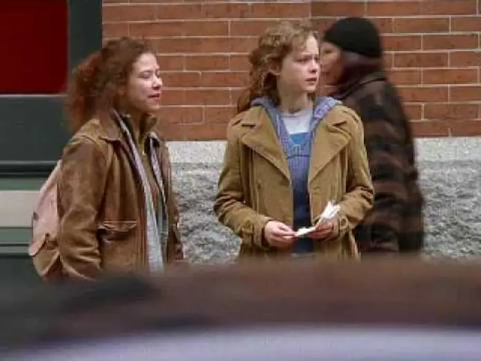 Видео к фильму Гарвардский бомж — HOMELESS TO HARVARD: THE LIZ MURRAY STORY