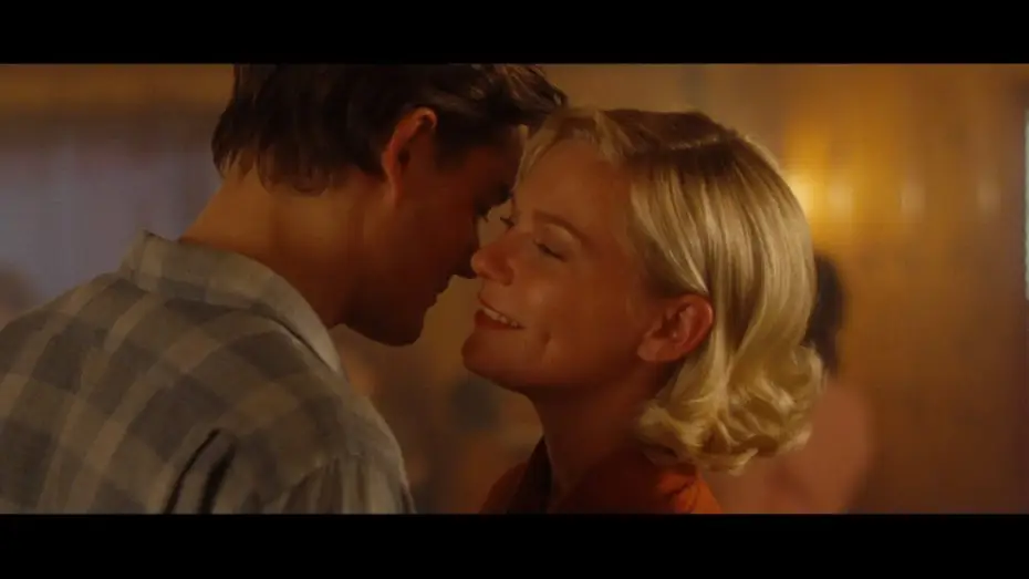 Видео к фильму На дороге — ON THE ROAD: Official Clip - "The World on a String" (Sam Riley & Kirsten Dunst Dance)