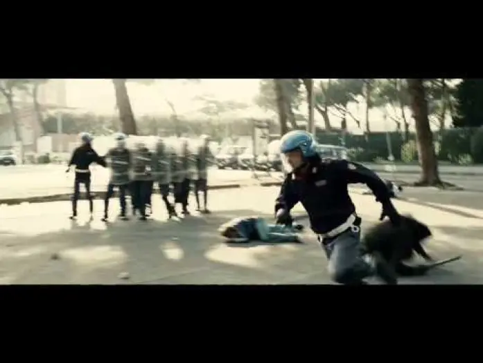 Видео к фильму Все копы – ублюдки — A.C.A.B. - All Cops are Bastards - Trailer deutsch