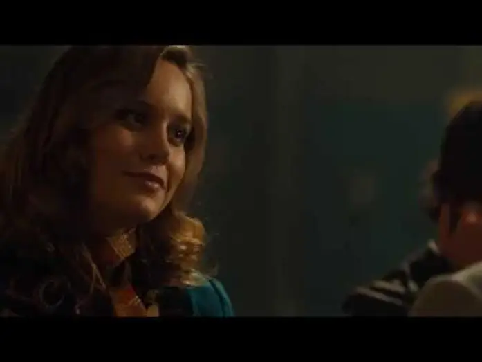Видео к фильму Перестрелка | FREE FIRE - Extrait - Un conn*** international - VOST