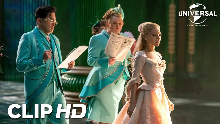 Видео к фильму Злая: Часть 2 | Clip en espa&ntilde;ol - Glinda sigue siendo la mejor