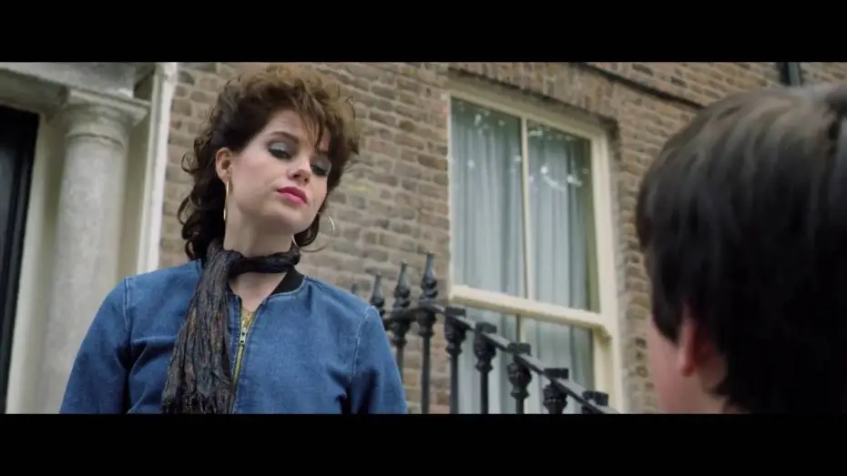 Видео к фильму Рок-н-рольщики | Sing Street - Trailer espa&ntilde;ol (HD)