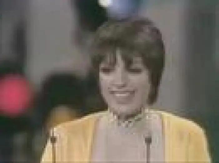 Видео к фильму Кабаре | Liza Minnelli Wins Best Actress: 1973 Oscars