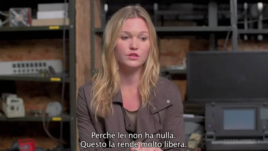 Видео к фильму Джейсон Борн | JASON BOURNE con Matt Damon - Intervista a Julia Stiles (sottotitoli in italiano)