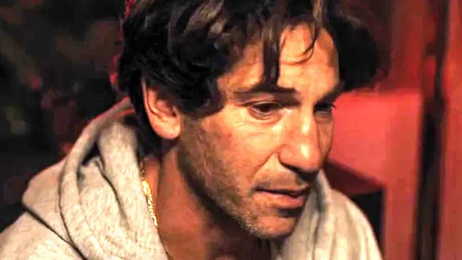 Видео к фильму Острая палка — SHARP STICK Bande Annonce (2023) Jon Bernthal