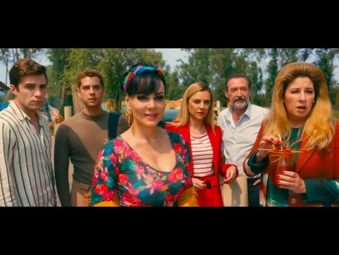 Видео к фильму Juntos pero no revueltos — La novia de América - Trailer