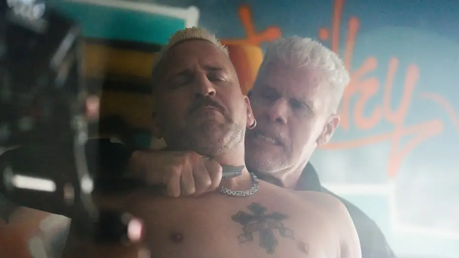Видео к фильму Пекарь — Offizieller Trailer