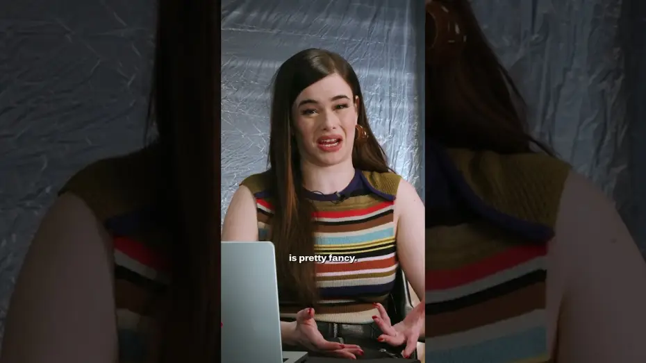 Видео к фильму Лики смерти — Barbie Ferreira confirms she's extremely online.