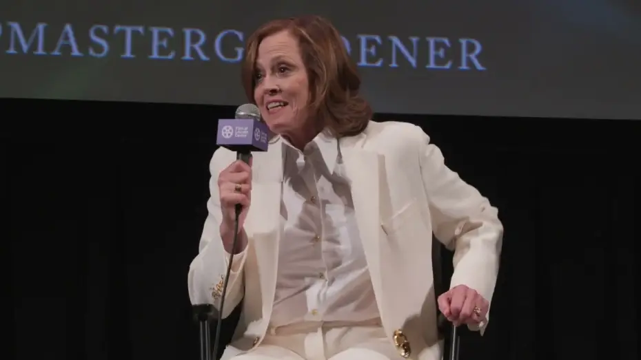 Видео к фильму Тихий садовник — Master Gardener Q&A with Paul Schrader, Sigourney Weaver, and Joel Edgerton