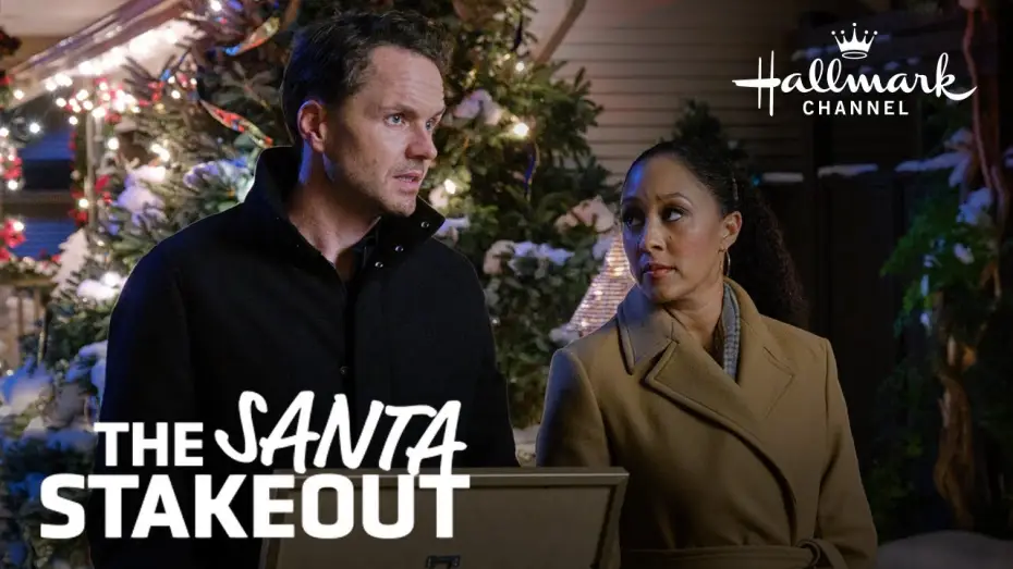 Видео к фильму Слежка за Сантой — Sneak Peek - The Santa Stakeout - Hallmark Channel