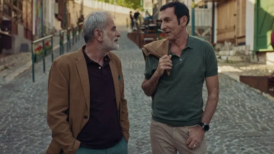 Видео к фильму Deset u pola — 'Not So Friendly Neighbourhood Affair': exclusive first trailer for Danis Tanović's Sarajevo opener