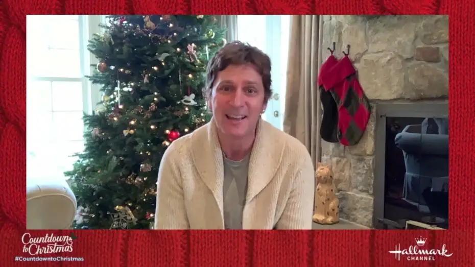 Видео к фильму Королевское рождество в Квинсе | A Royal Queens Christmas - Live with Rob Thomas - Hallmark Channel