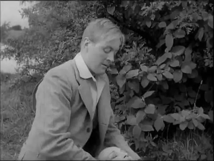Видео к фильму Побежденные — The Vanquished I Vinti,Michelangelo Antonioni (1953)  Original Trailer !