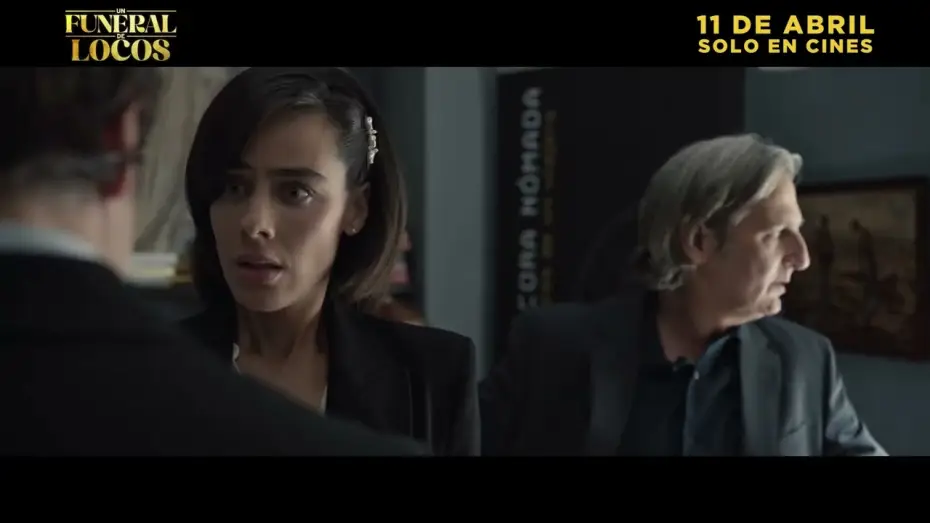 Видео к фильму Un funeral de locos | Este funeral tiene m&aacute;s secretos que l&aacute;grimas.