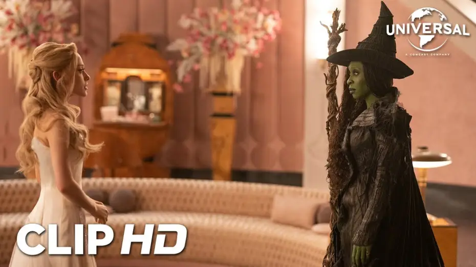 Видео к фильму Злая: Часть 2 | Clip en espa&ntilde;ol - Elphaba y Glinda se encuentran en su habitaci&oacute;n