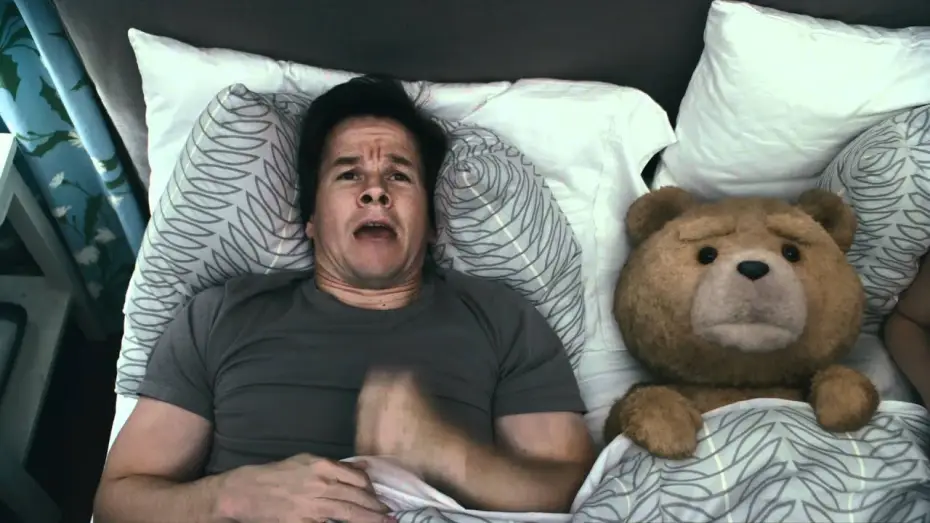 Видео к фильму Третий лишний | Ted - Trailer italiano ufficiale (2012) | Da Seth MacFarlane, creatore de "I Griffin"