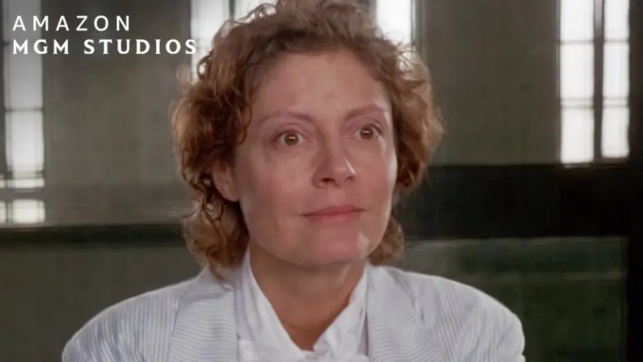 Видео к фильму Мертвец идет | Sister Helen Meets The Prisoner