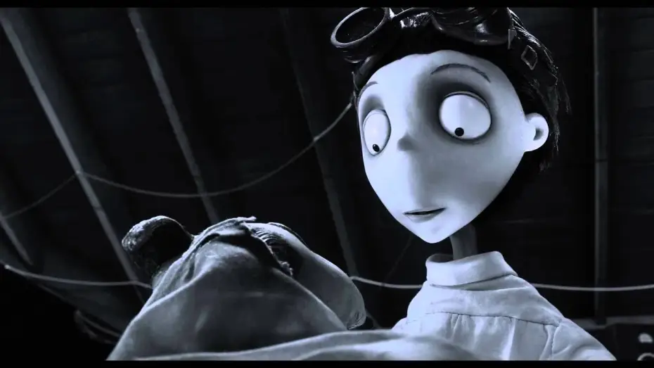 Видео к фильму Франкенвини | Frankenweenie - Comic-Con Trailer - From Tim Burton | Official Disney HD