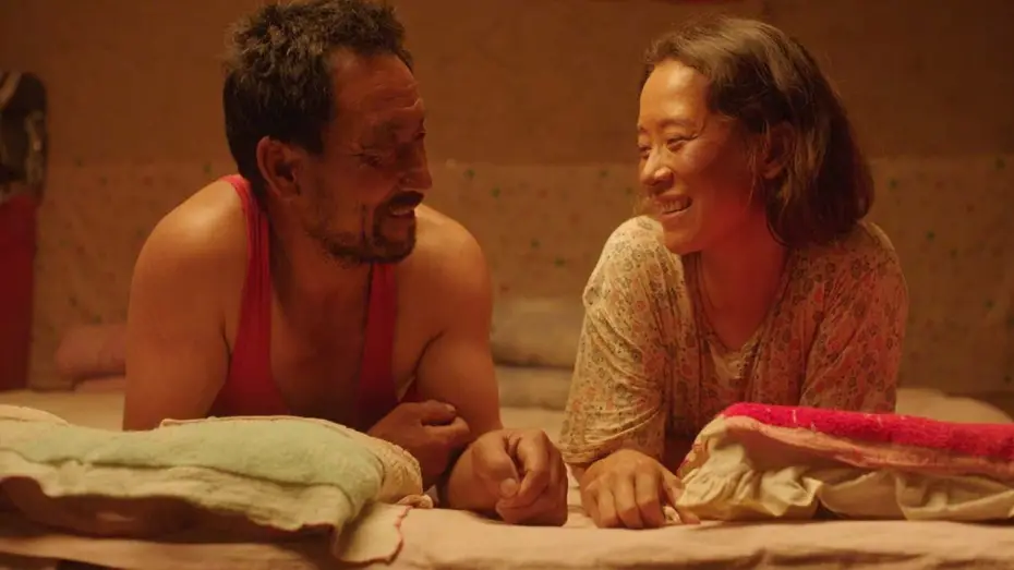 Видео к фильму 隐入尘烟 — El regreso de las golondrinas - Tráiler subtitulado en español