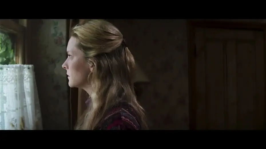 Видео к фильму Бесплодная земля — "I Am Here For Him"
